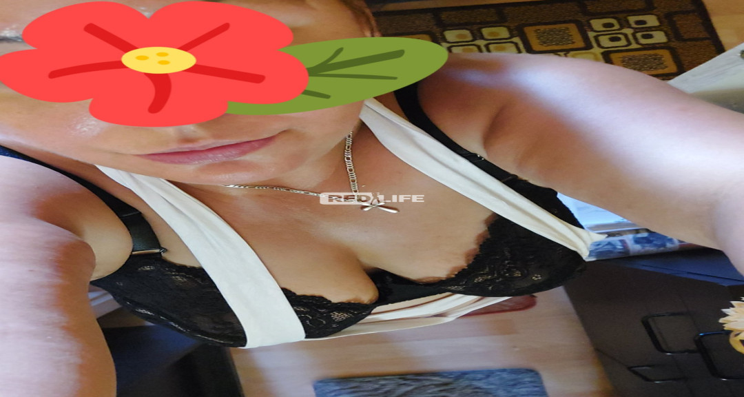 Sziasztok.
&Eacute;lő kamera maszti, illetve vide&oacute;im