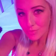 Emily25