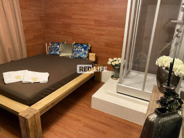 elite štúdio escort práca luxusný