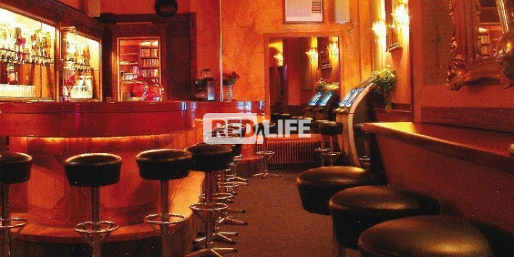escort práca luxusný klub nočný