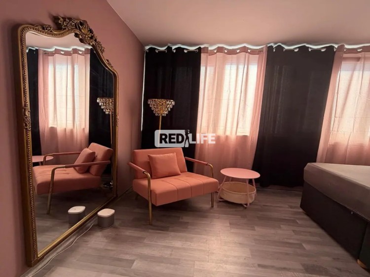 bezpečné priváty royal modells ženská