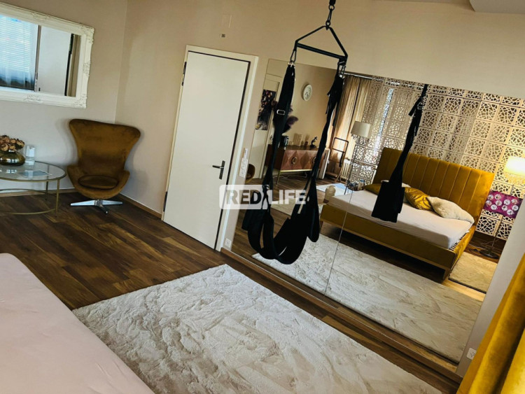 aj escort práca ELITE salón