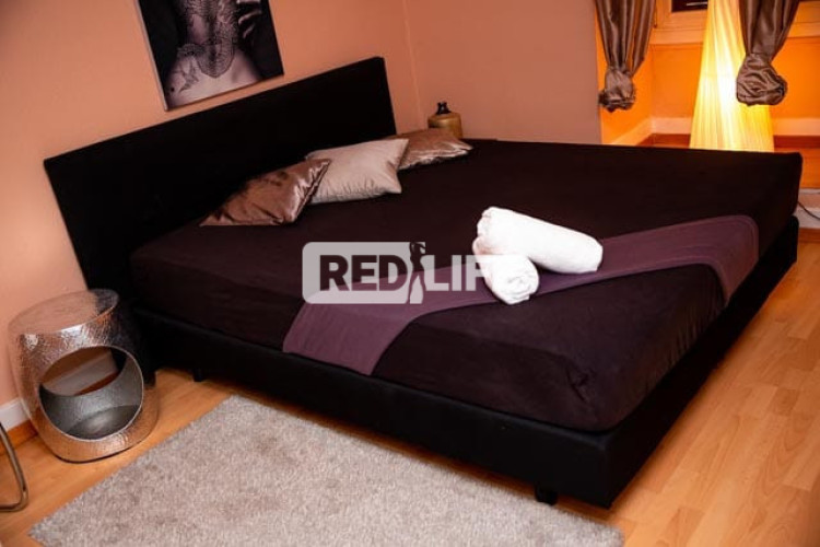 erotické masáže escort práca joy